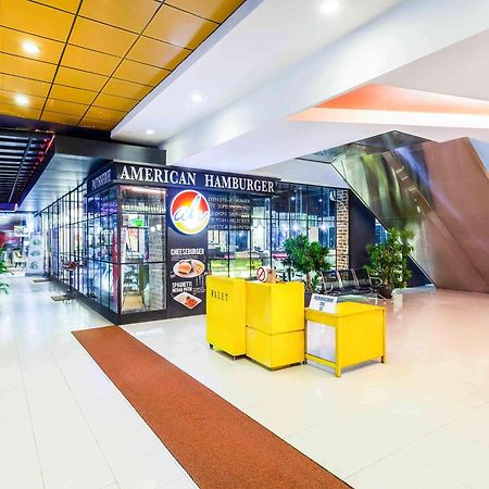 Ibis Budget Jakarta Cikini Exteriör bild