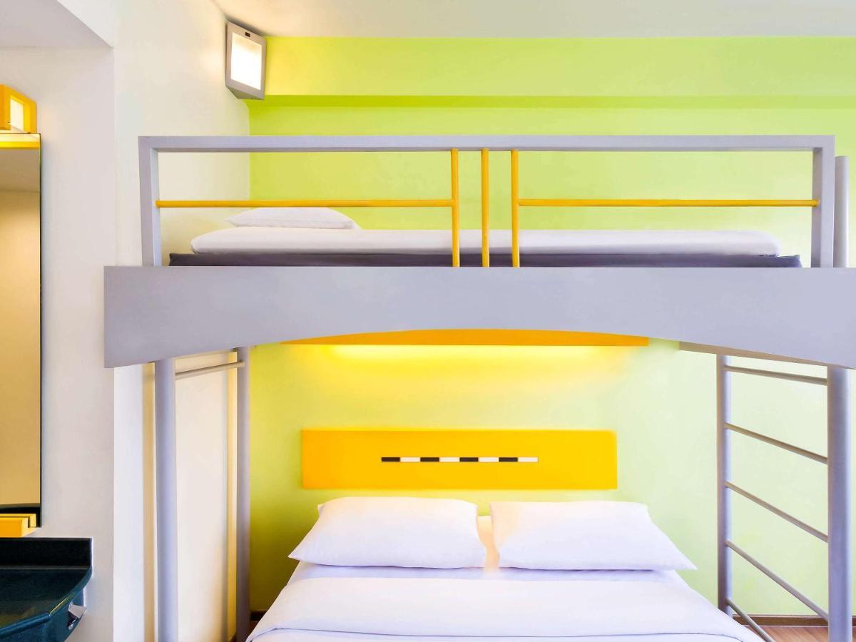 Ibis Budget Jakarta Cikini Exteriör bild