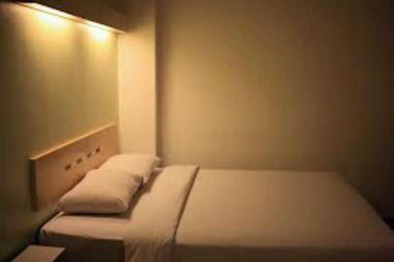 Ibis Budget Jakarta Cikini Exteriör bild
